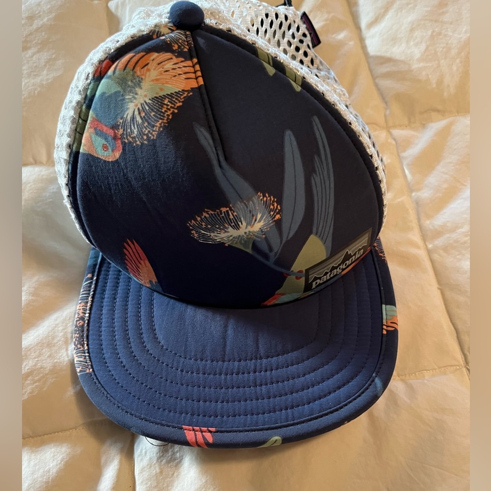 Patagonia foamy flat brim hat- excellent used condition